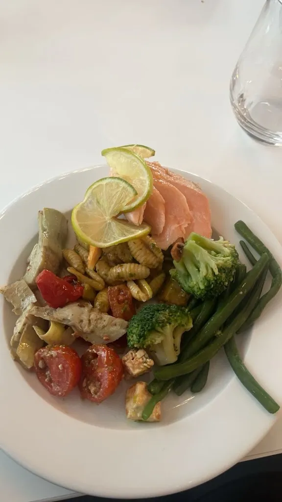 Menu_Les Oliviers - Restaurant Golden Tulip Hôtel_Limonest_image_8