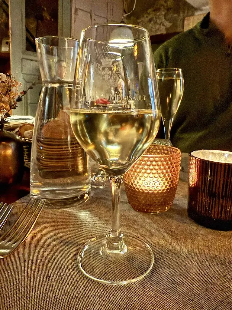 Marie-Eve Giguère_L'Atelier_Caunes-Minervois_review