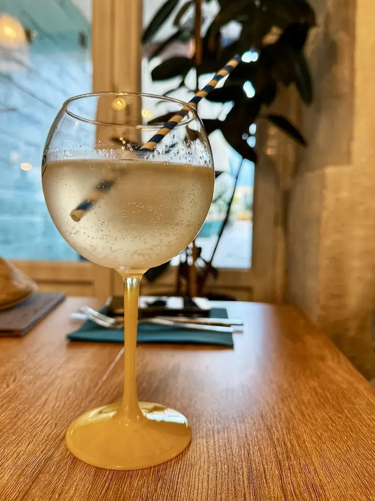 Marie-Eve Giguère_Restaurant Cédrat_Caunes-Minervois_review