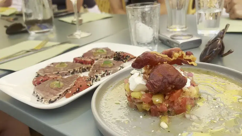 Restaurant Cédrat_Caunes-Minervois_slider_image_2