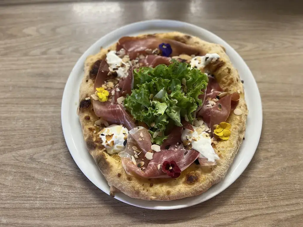 L'Escale_Villeneuve-Minervois_slider_image_2