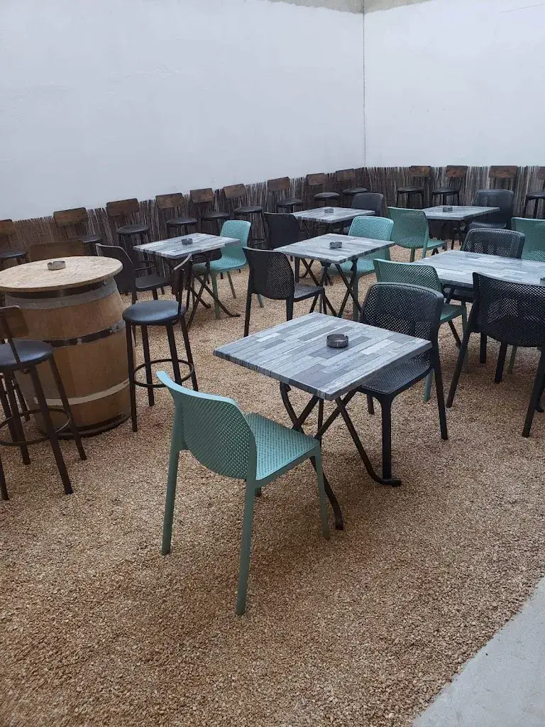 La Taverne_Caussade_slider_image_1