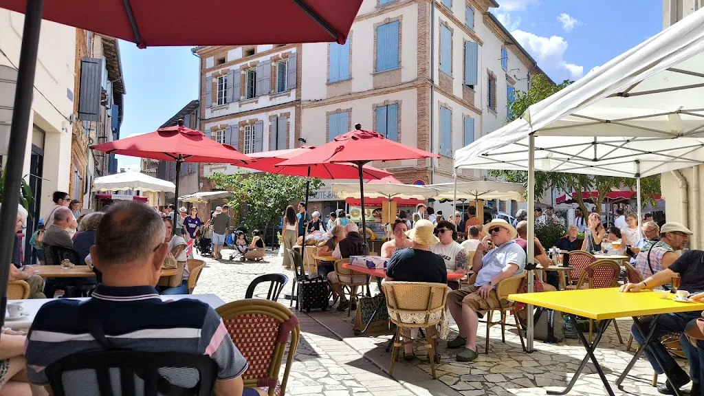 Le p’tit bistro de Maïté_Caussade_slider_image_1