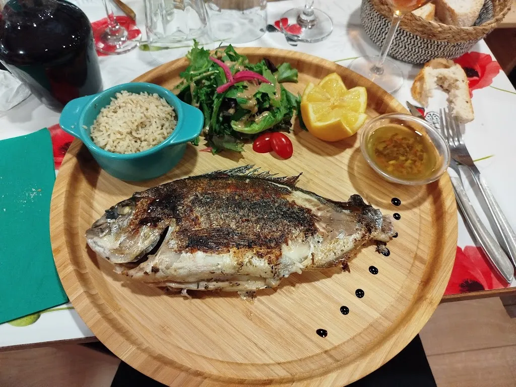 Carine Petit_l'Étable_Castelsarrasin_recensione