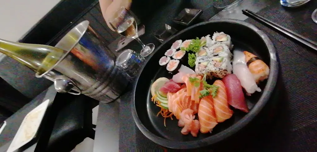 Oscar Jaimes_SAKURA_Castelsarrasin_review