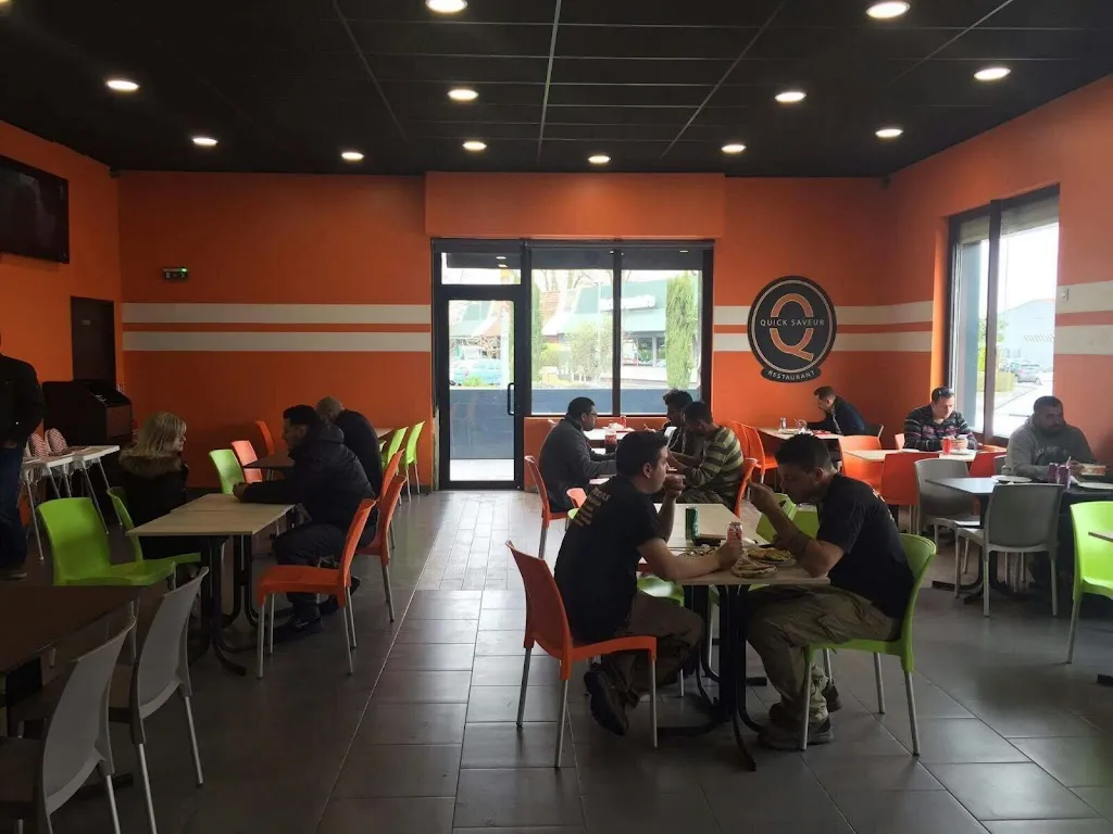 QUICK SAVEUR_Castelsarrasin_slider_image_1