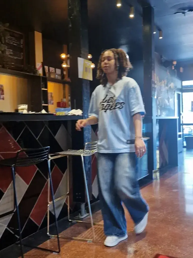 renaud lamiral_Les Tontons Grimpeurs_Limonest_review