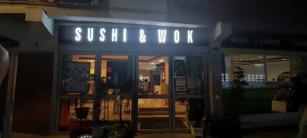 Français Dream_Sushi & Wok 82_Castelsarrasin_avis