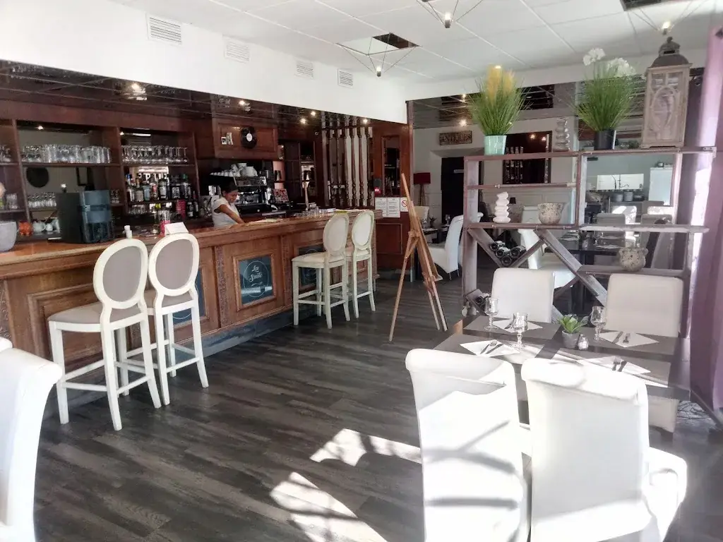 La Suite du Sellig_Castelsarrasin_slider_image_1