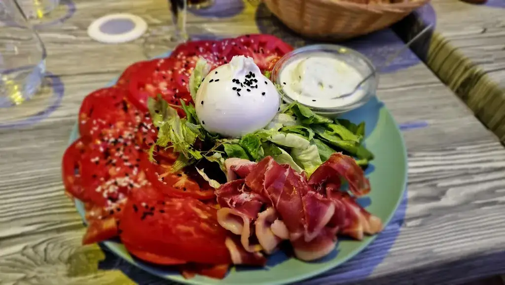Magalie et Samuel Paré_Les Terrasses du Pont-Canal_Moissac_review