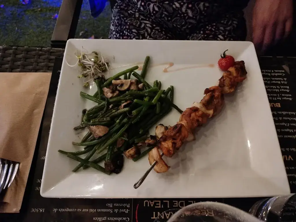 François_Au Fil de L'Eau loyettes_Loyettes_review