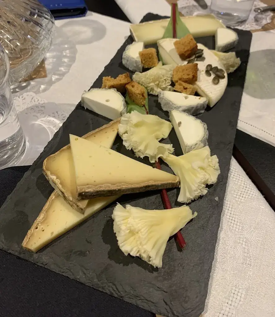 Sandra Marie_Le Carrelot Restaurant_Castelferrus_review