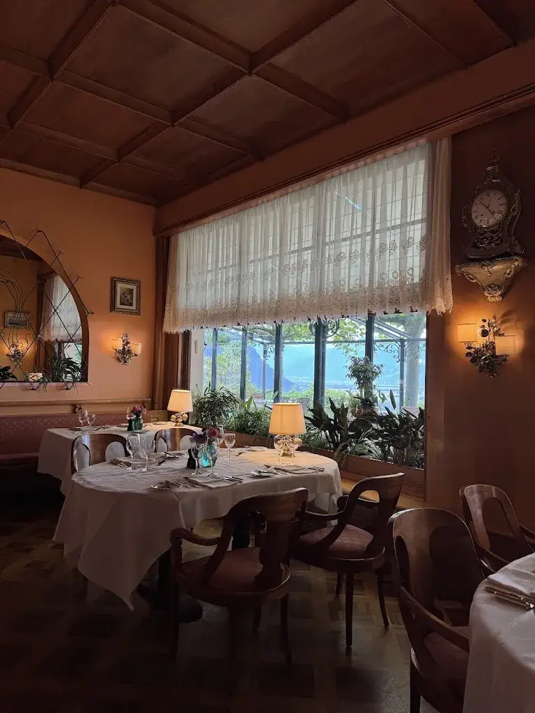 جنى الزهراني_Restaurant Victoria - Montreux_Glion_review