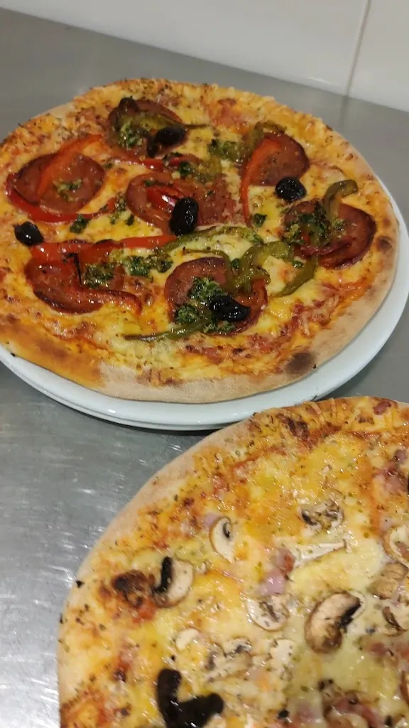 La Mam's pizzeria_Caveirac_slider_image_2