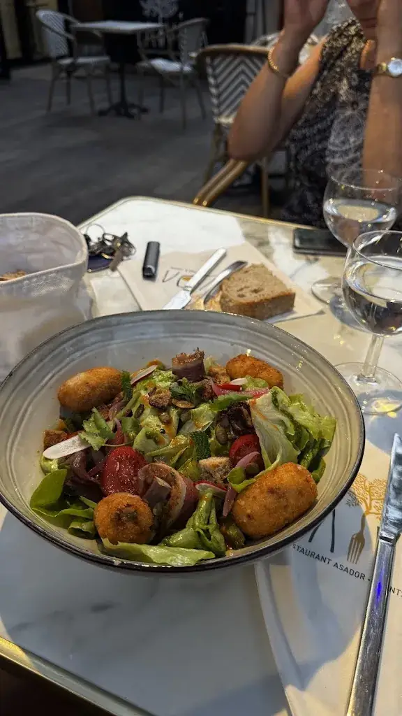 Marilyne Monneuse_LA VIDA_Nîmes_review