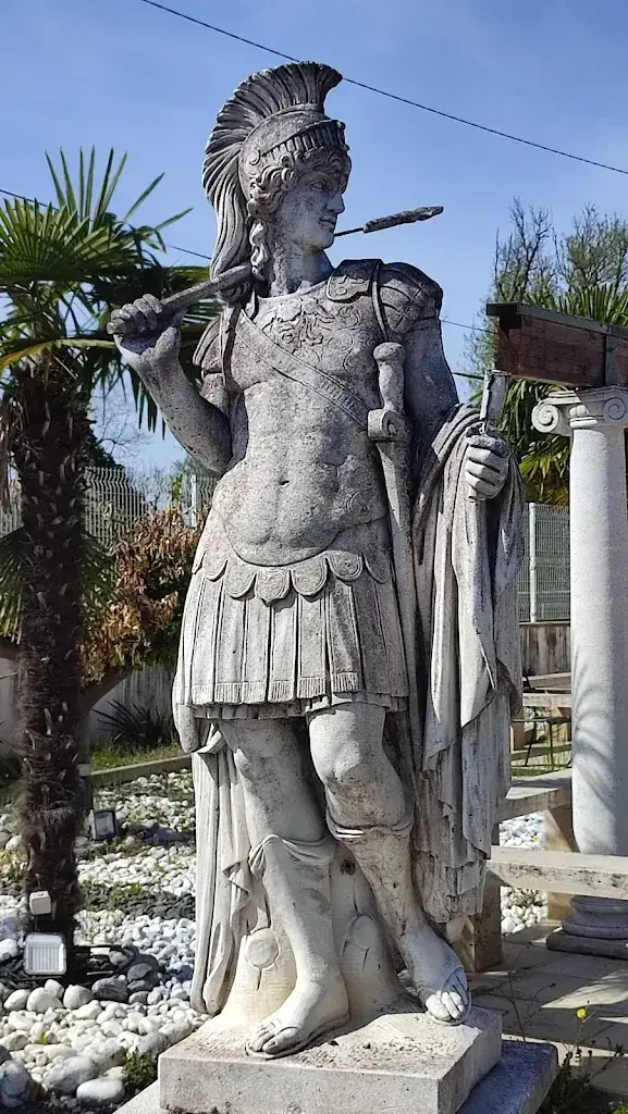 Jean-Marc B69_Le Lion's - Resto & Club_Loyettes_review