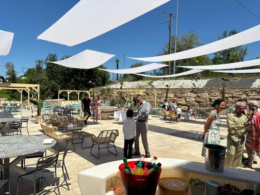 Le Lion's - Resto & Club_Loyettes_slider_image_1