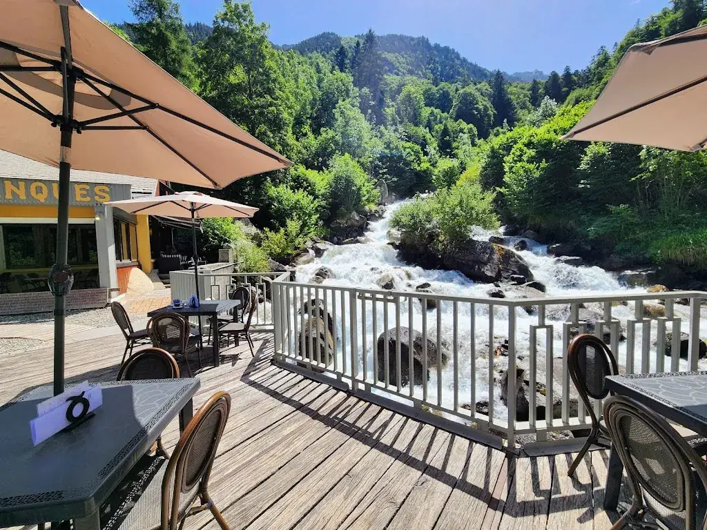 Robin Rainton_l'Abri du Benques_Cauterets_review