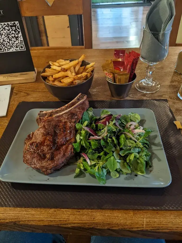 Neil Karande_Le Brasero_Cauterets_recensione