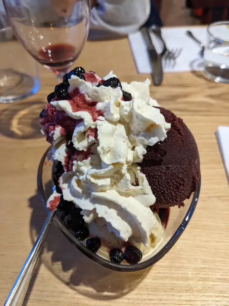 Tuur_La Ferme Basque_Cauterets_review