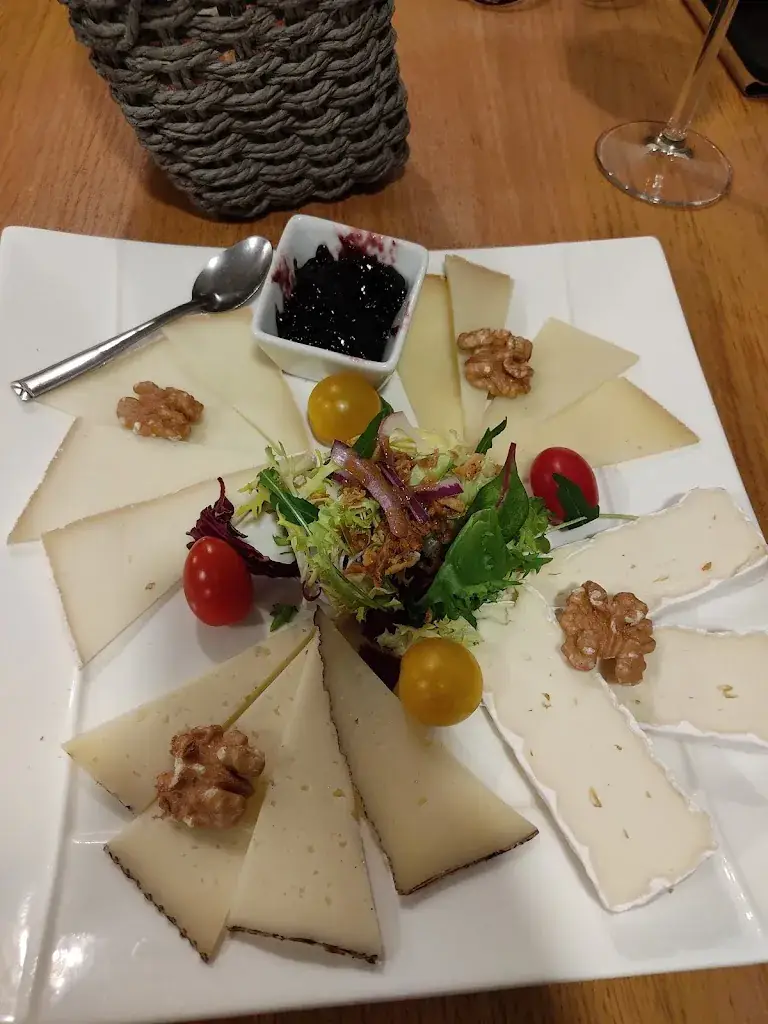 Forbidden Az_Le Coq Hardi invite Le Canard Déchaîné_Cauterets_avis