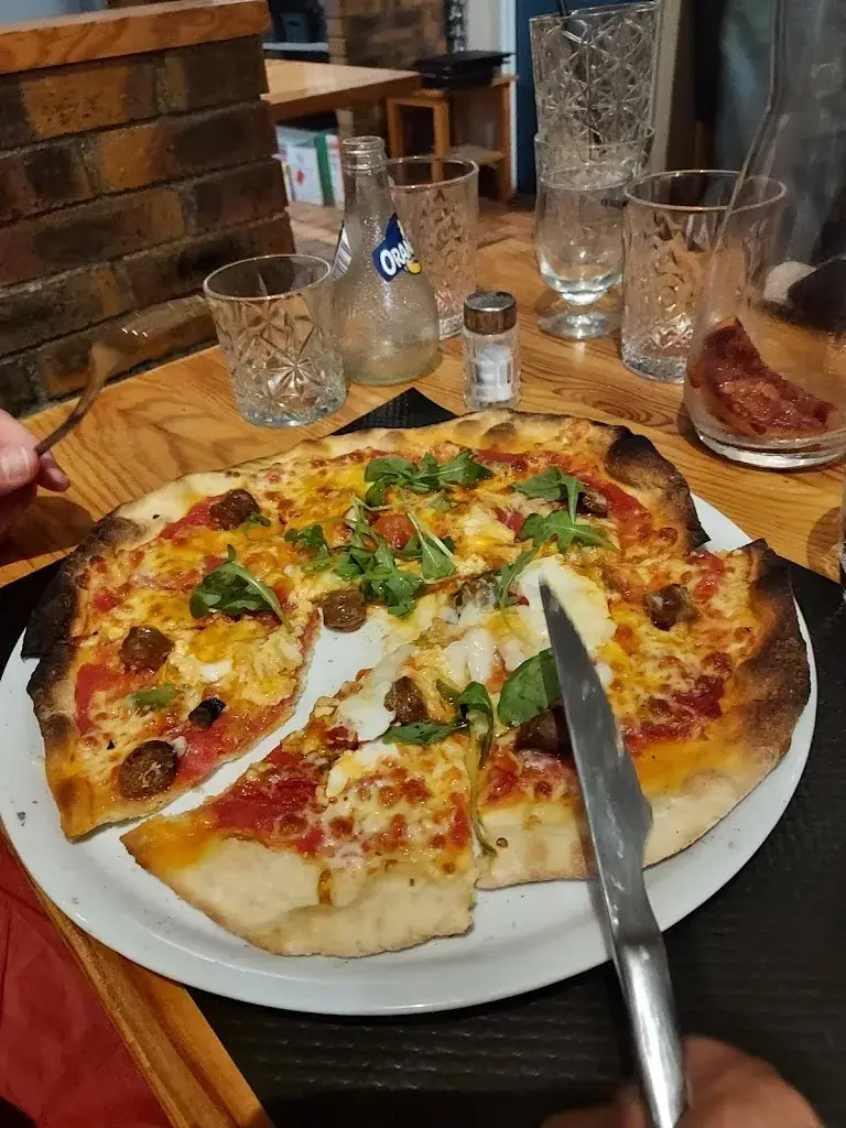 Pizzeria Grill Giovanni_Cauterets_slider_image_3