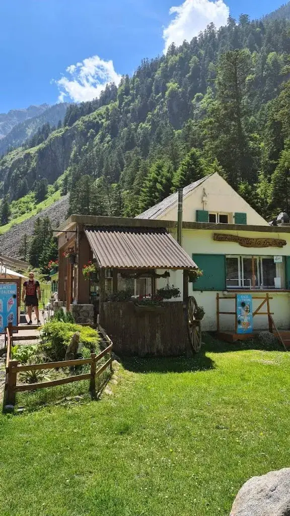 Francis Karam_Hôtel-Restaurant La Fruitiere_Cauterets_review