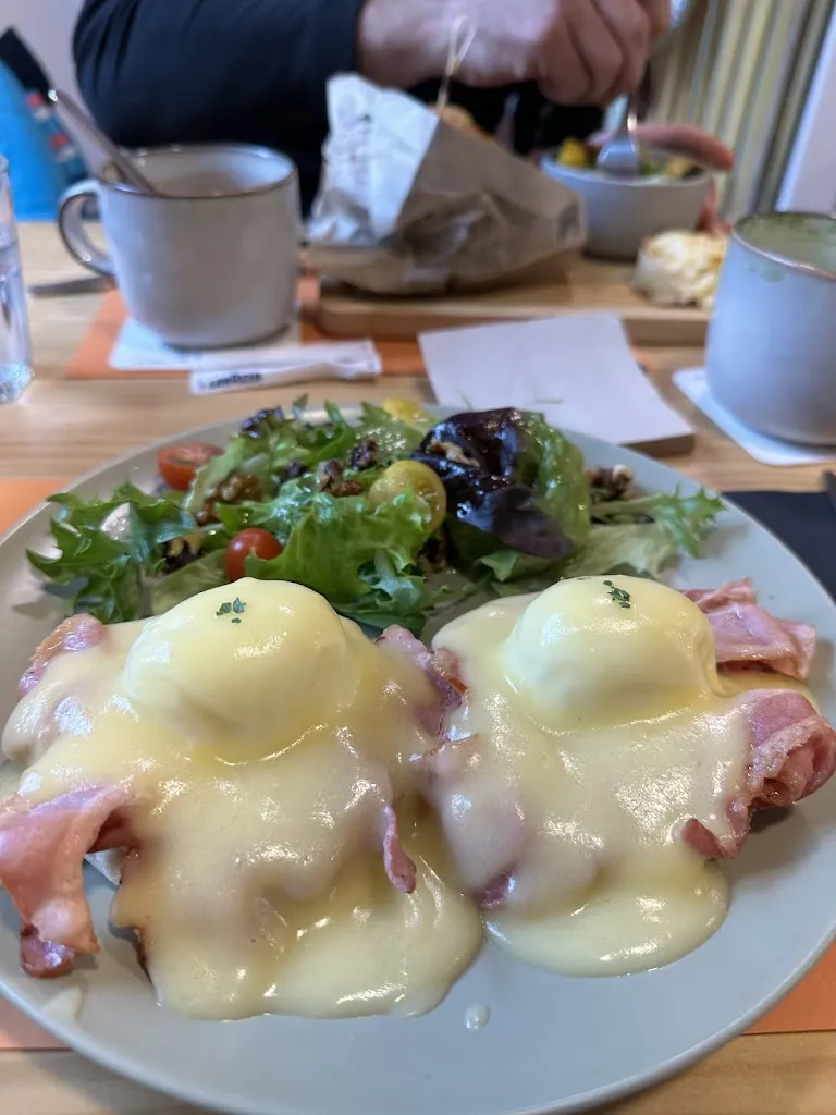 Gwendolyn L.L_MÖKKI_Cauterets_recensione