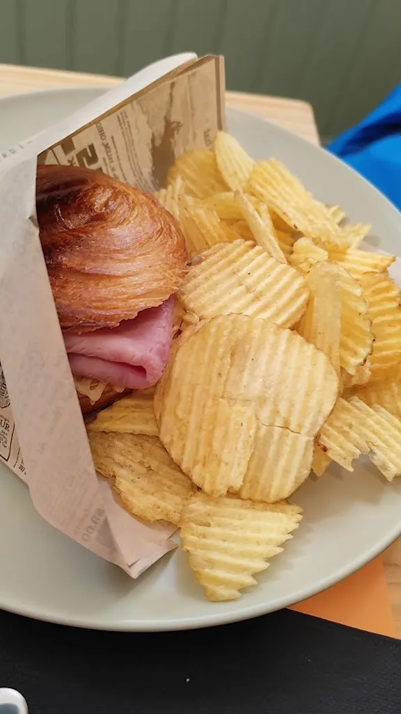 MÖKKI_Cauterets_slider_image_2