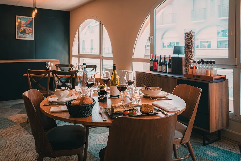 Le Garden Bar & Restaurant - Garden & City_Cauterets_slider_image_1