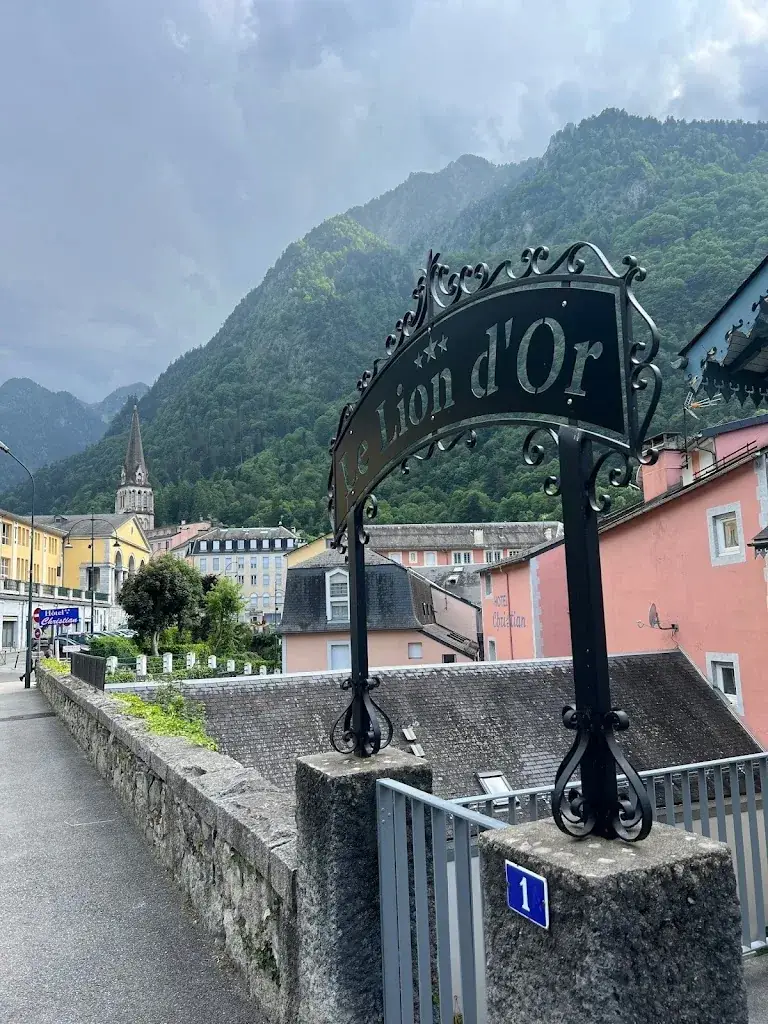 Marion Price_Hôtel le Lion d'Or_Cauterets_review