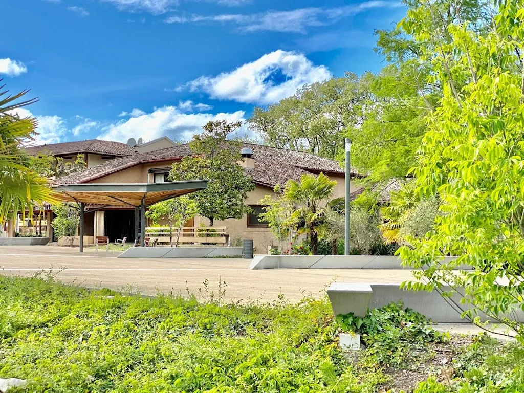 Hôtel de la Paix_Cazaubon_slider_image_1