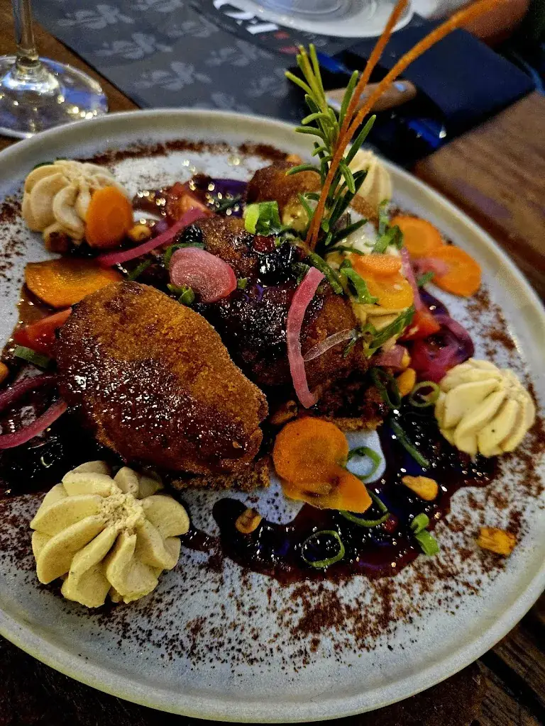 Restaurant Georges_Cazilhac_slider_image_3