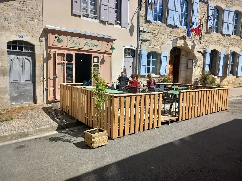 Chez Mémé_Caylus_slider_image_3