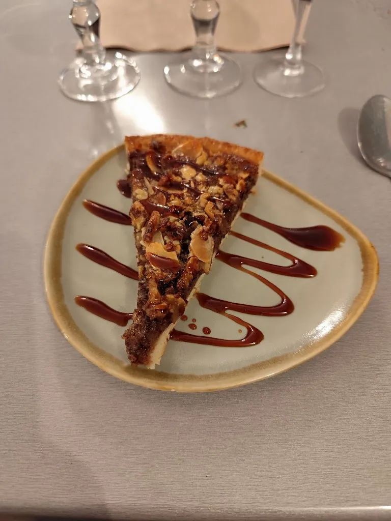 Gael F_Le Brasero_Cazouls-lès-Béziers_review