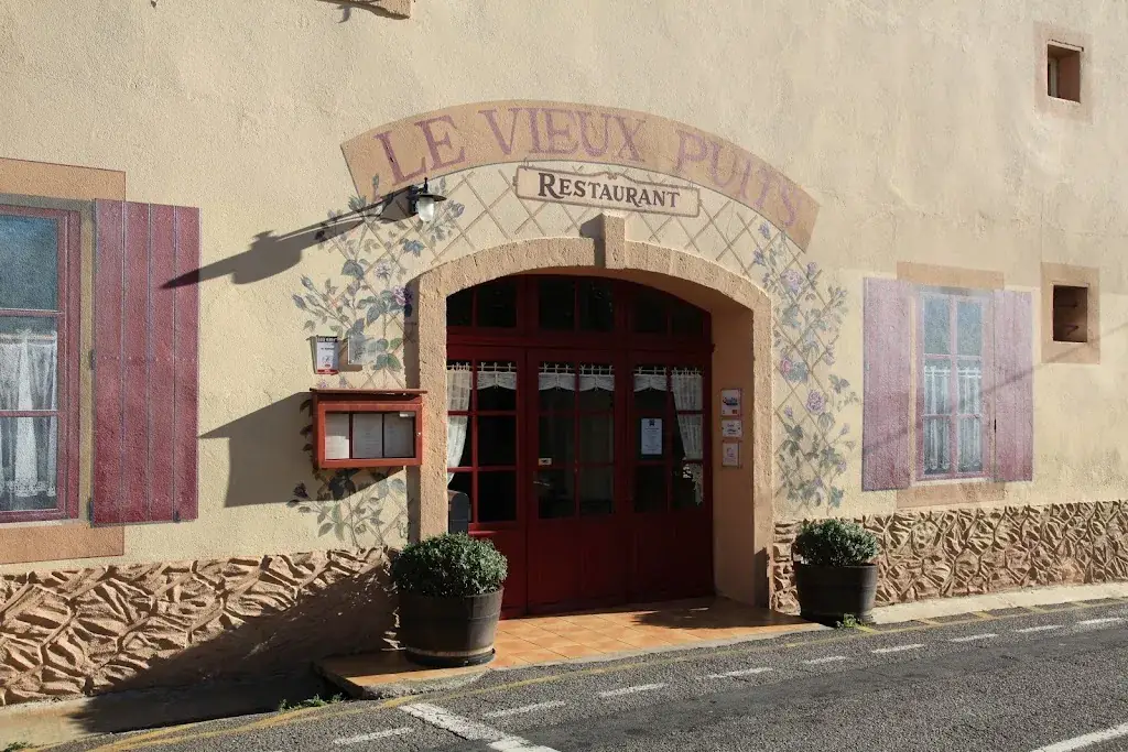 Le Vieux Puits_Maraussan_slider_image_3