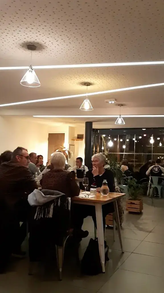 La Carte Timbrée_Thézan-lès-Béziers_slider_image_2