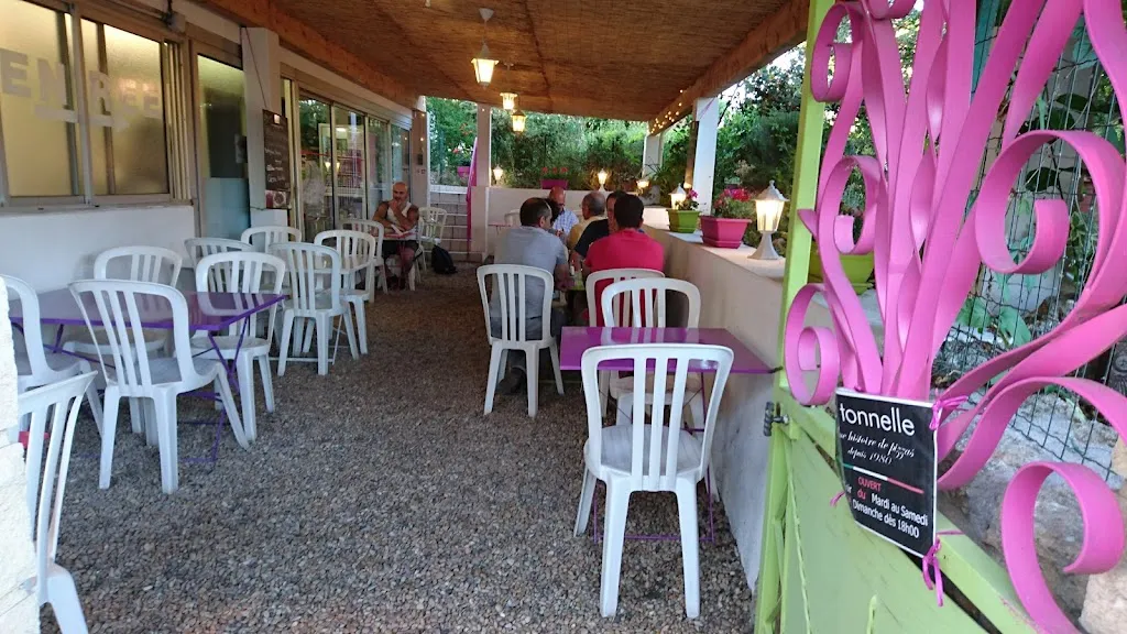 Pizzéria La Tonnelle_Maureilhan_slider_image_1