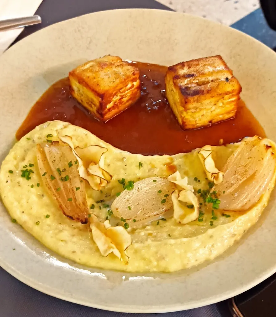 Magali Combacal_L'Europe_Cessenon-sur-Orb_review