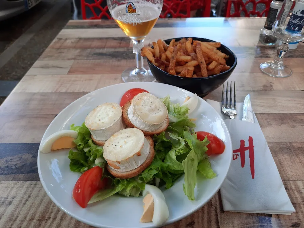 Brasserie-Pizzeria- Le Helder_Cessenon-sur-Orb_slider_image_2