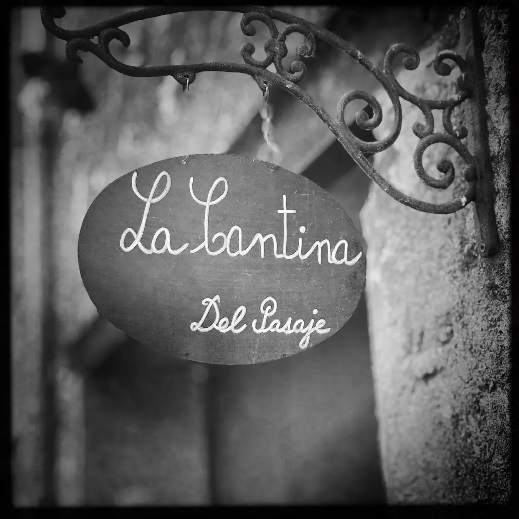 Ralf Brand_Casa Cessenon_Cessenon-sur-Orb_review