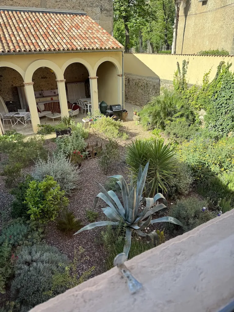 Bob Batterson_L'écrin de l'Orb - Maison d'hôtes_Cessenon-sur-Orb_review