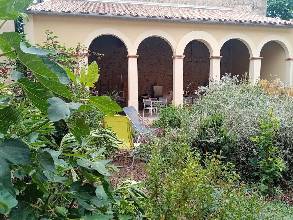 L'écrin de l'Orb - Maison d'hôtes restaurant in Cessenon-sur-Orb