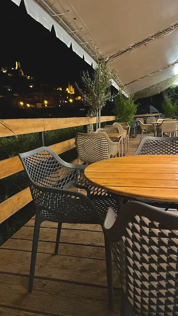 Guinguette Roquebrun restaurant in Roquebrun