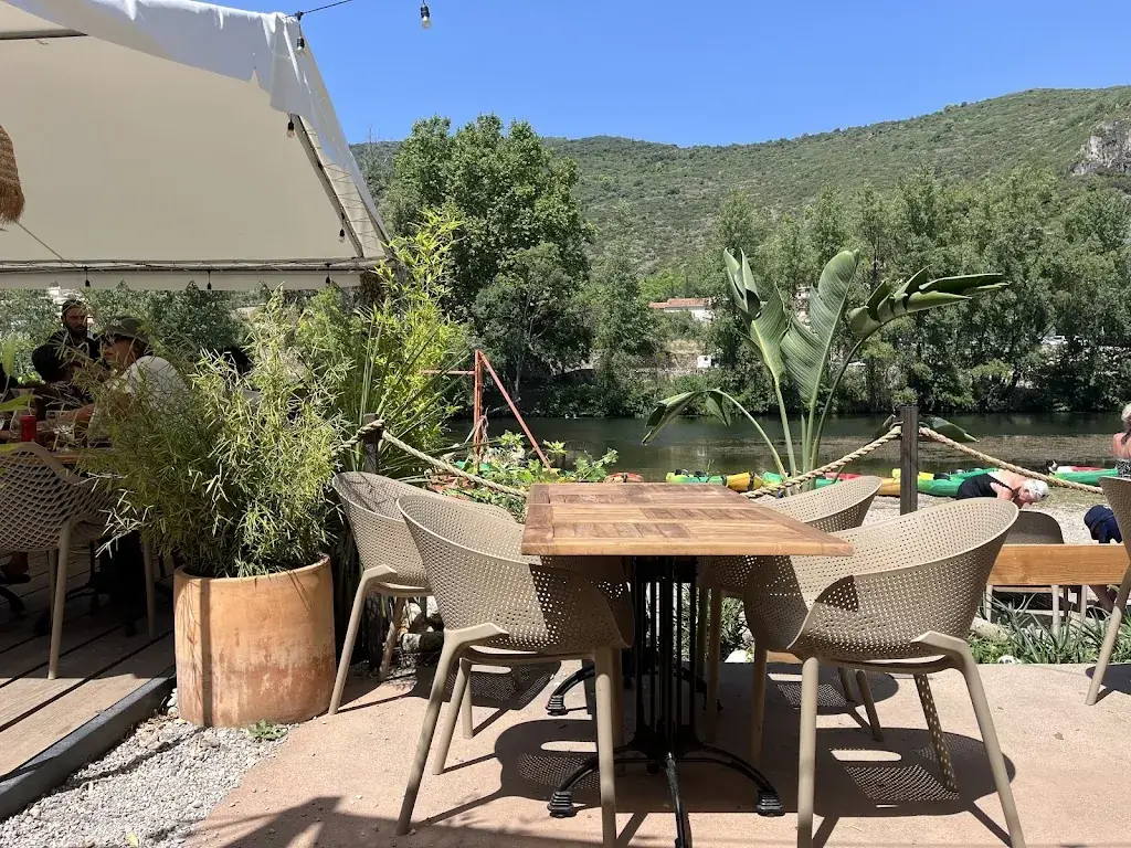 Guinguette Roquebrun_Roquebrun_slider_image_3