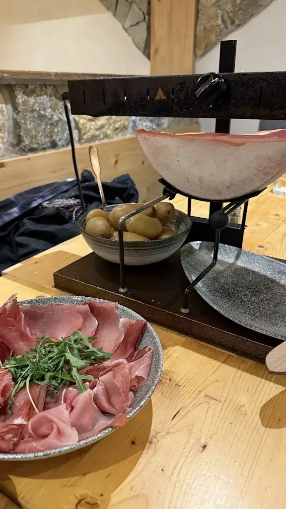 Vladislav Bolotov_Restaurant La Galette_Allues_review