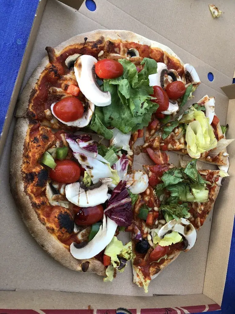 SallyR_Pizzarock_Chanac_review