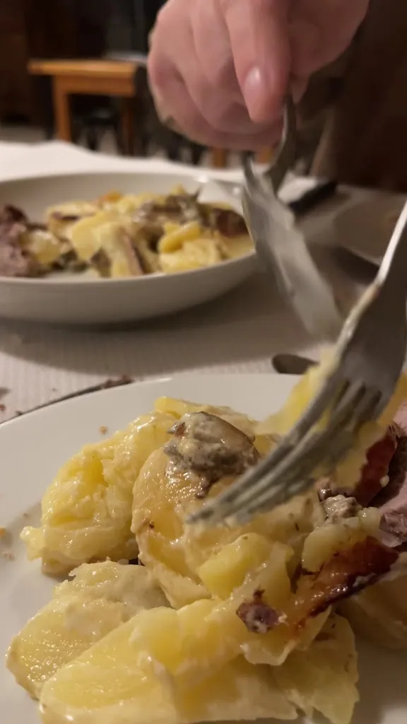 L auberge du montet_Salelles_slider_image_2