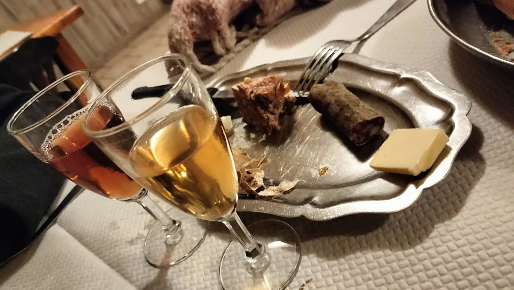 L auberge du montet_Salelles_slider_image_3