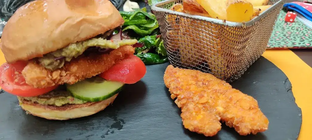 Can Jordi_Céret_slider_image_2